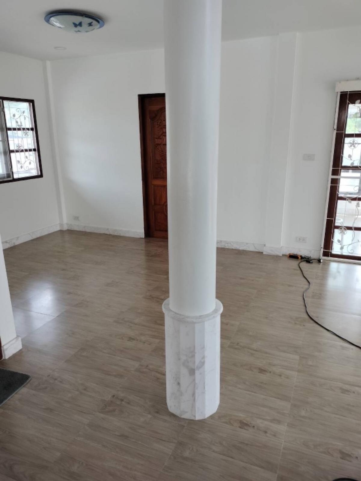 For SaleHousePhutthamonthon, Salaya : For sale: Large 2-storey detached house, Phutthamonthon Sai 3, Soi 19, Intersection 14, area 125 sq m.