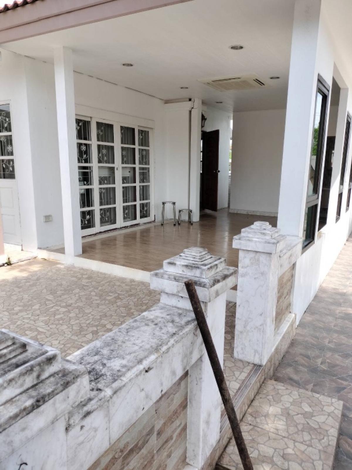 For SaleHousePhutthamonthon, Salaya : For sale: Large 2-storey detached house, Phutthamonthon Sai 3, Soi 19, Intersection 14, area 125 sq m.