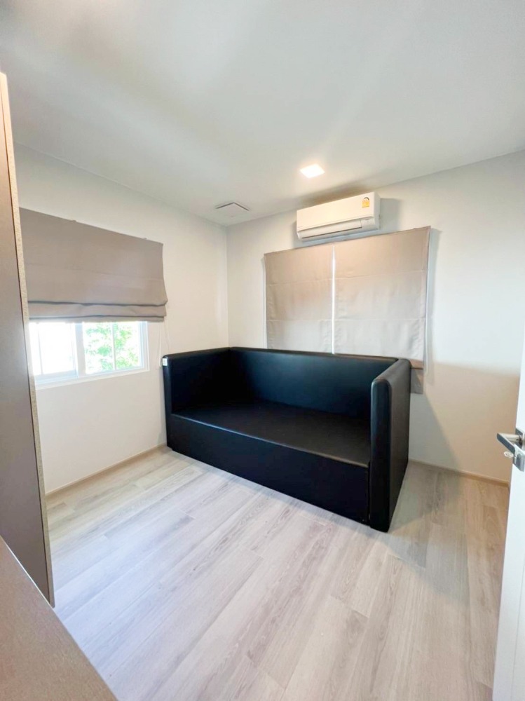 For RentHouseBangna, Bearing, Lasalle : House for rent, Chaiyaphruek, Bangna, Km.15, 59 sqw, corner unit, fully furnished.