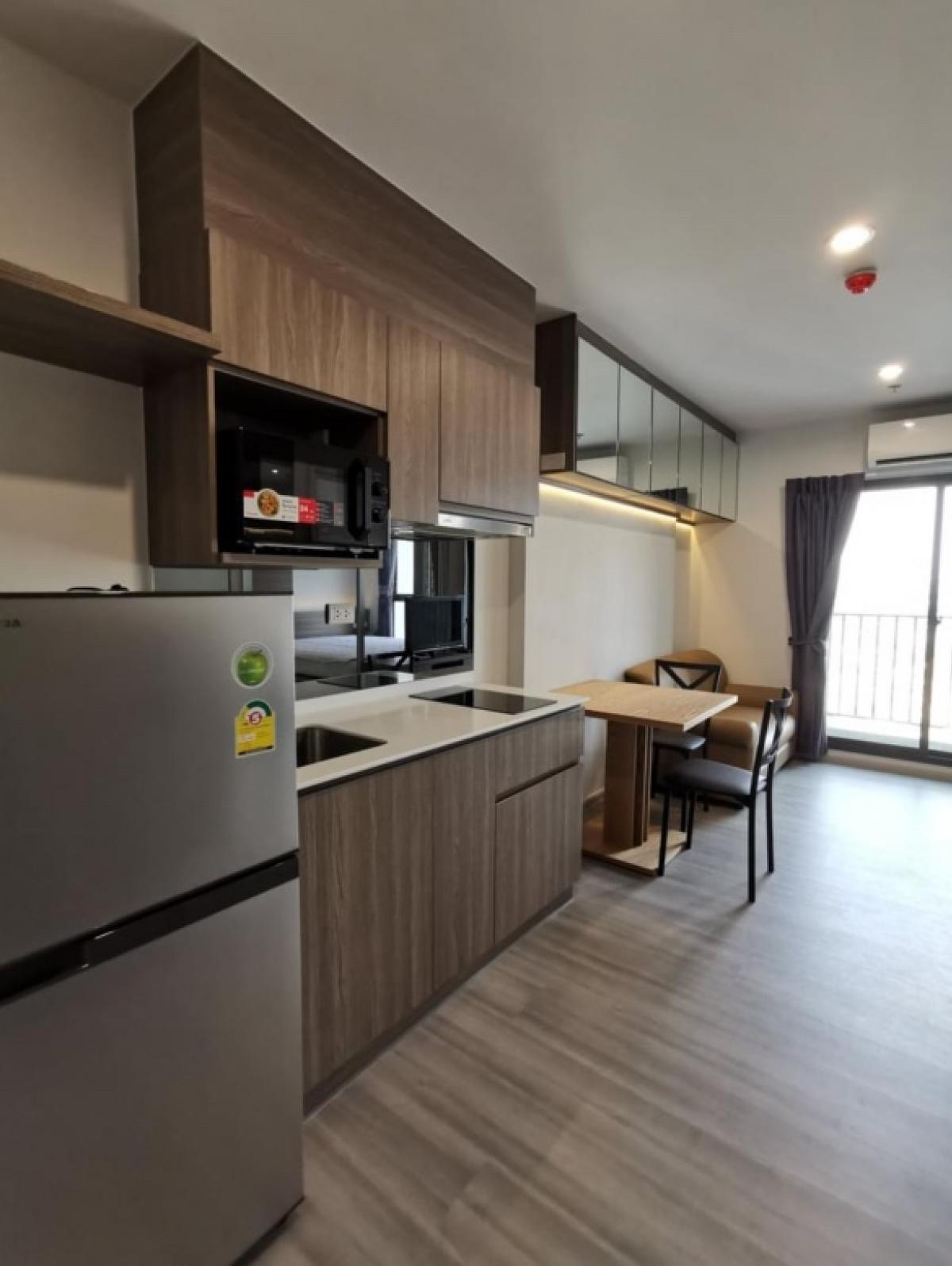 ให้เช่าคอนโดปิ่นเกล้า จรัญสนิทวงศ์ : ให้เช่า The Parkland🏕️จรัญ-ปิ่นเกล้า วิวเมือง ตึก B ชั้น 15 ขนาด 30 ตร.ม. ราคา 13,000 บาท