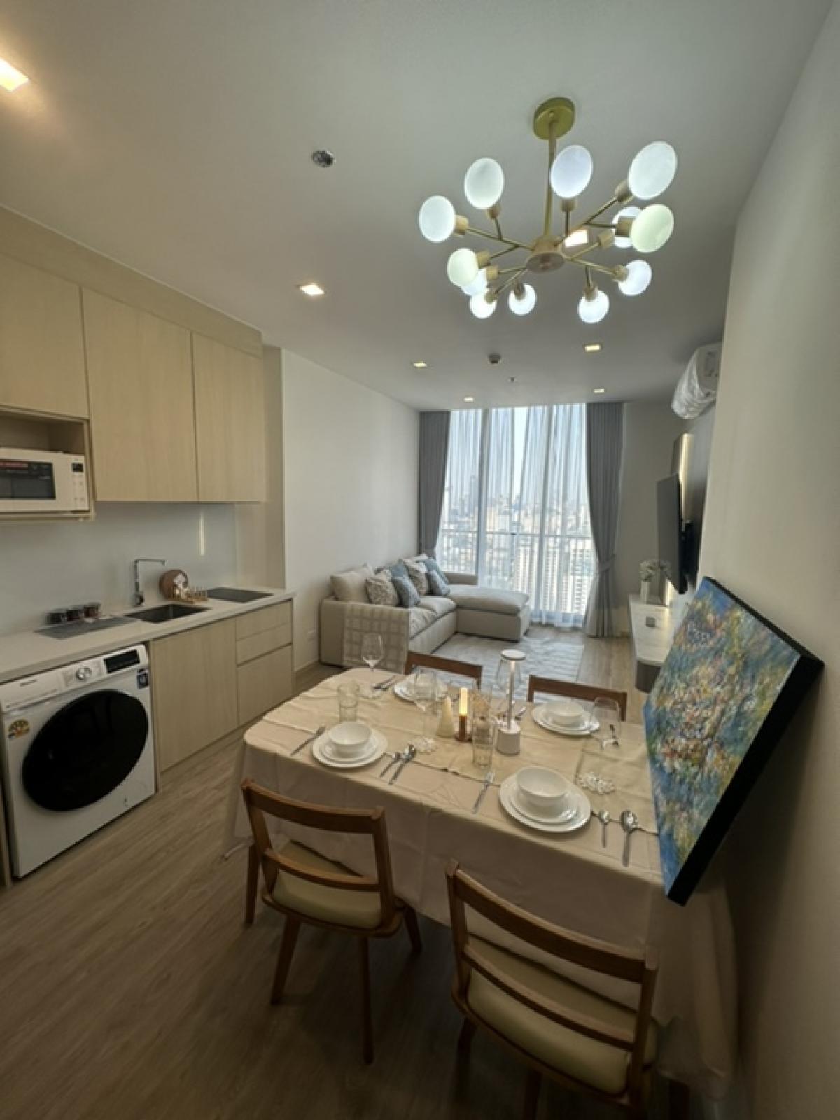 ให้เช่าคอนโดสุขุมวิท อโศก ทองหล่อ : For rent. Noble stare 39.  2bed 2bath condo 61 sqm. at prompong.  ให้เช่าคอน  โนเบิล เสตท 39