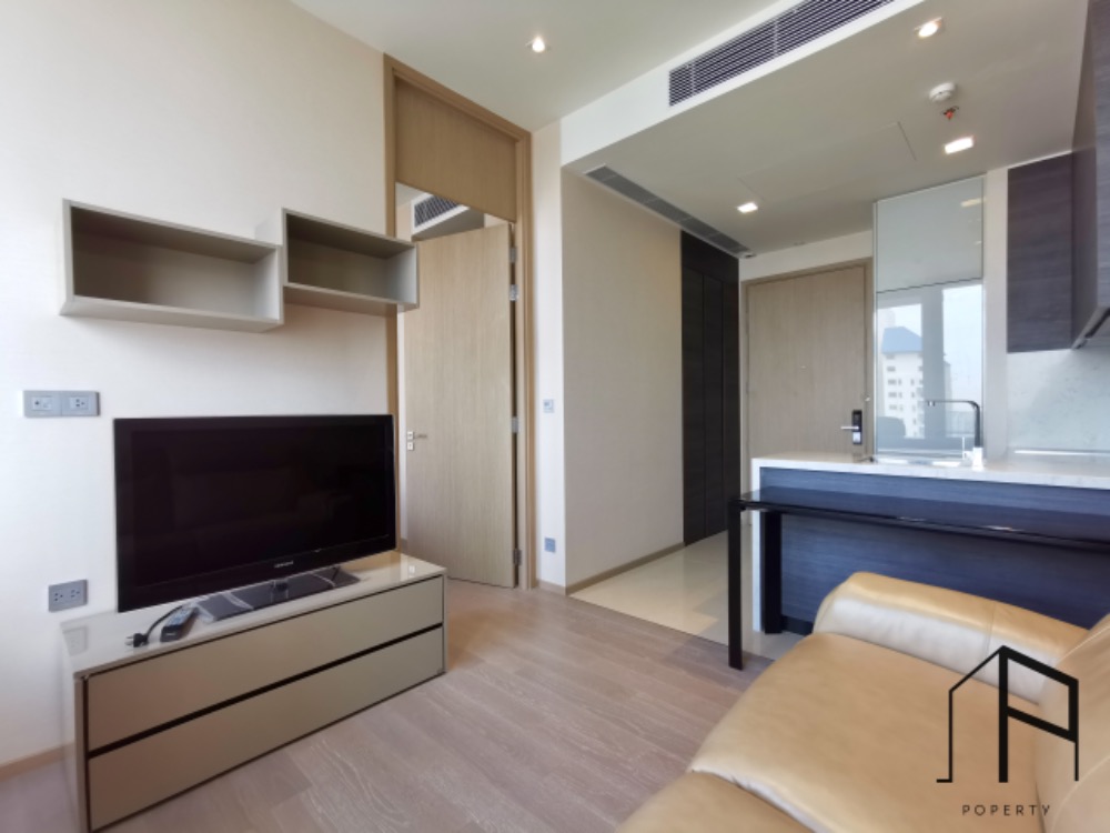 ขายคอนโดสุขุมวิท อโศก ทองหล่อ : The Esse Asoke 1-bed 36.89 ตร.ม.ชั้นสูง วิวโล่ง Fully Furnished