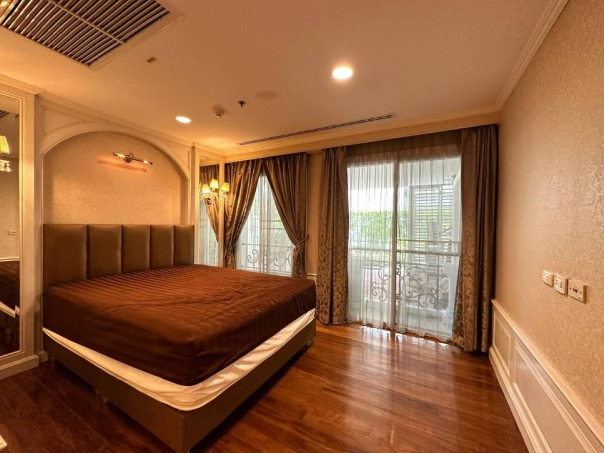 ให้เช่าคอนโดสุขุมวิท อโศก ทองหล่อ : 3 ห้องนอน วิวสวน ให้เช่า ราคาพิเศษ ห้องสวย สะอาด ใกล้รถไฟฟ้าทองหล่อ