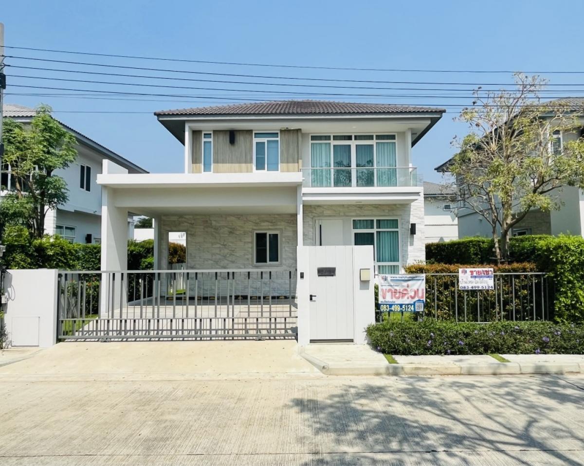 For SaleHouseNonthaburi, Bang Yai, Bangbuathong : Cheaper than the project 1.5 million! Manthana Ratchaphruek, Nakhon In Rattanathibet, the new house is not here. In front of the garden near the club Plastic has not yet been sheep. The front of the house does not collide. Guests come to park conveniently