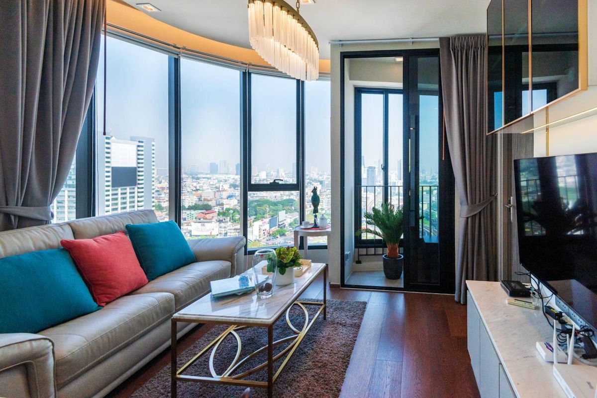 For RentCondoAri,Anusaowaree : 🔥 Dont miss it! Huge discount! 🔥 ​​Ideo Q Victory 📍 1 bedroom | 1 bathroom | Size 36 sq m. 💸 Rent only 25,000 baht/month 📞 Call: 086-746-8882 (K. Cooper)