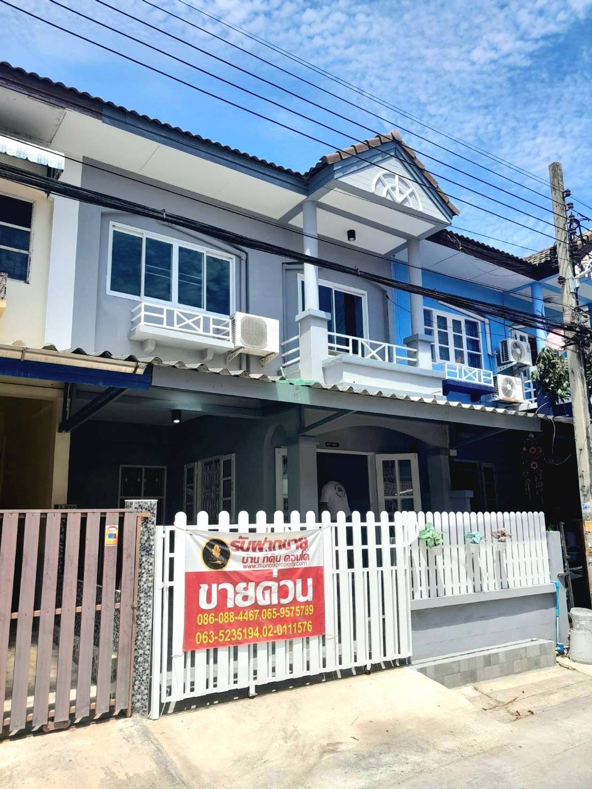 ขายทาวน์โฮมสมุทรปราการ สำโรง : ขายทาวน์เฮ้าส์2ชั้น สุธาวี  รีโนเวทใหม่  ใกล้บิ๊กซีบางพลี-คลองขุด 