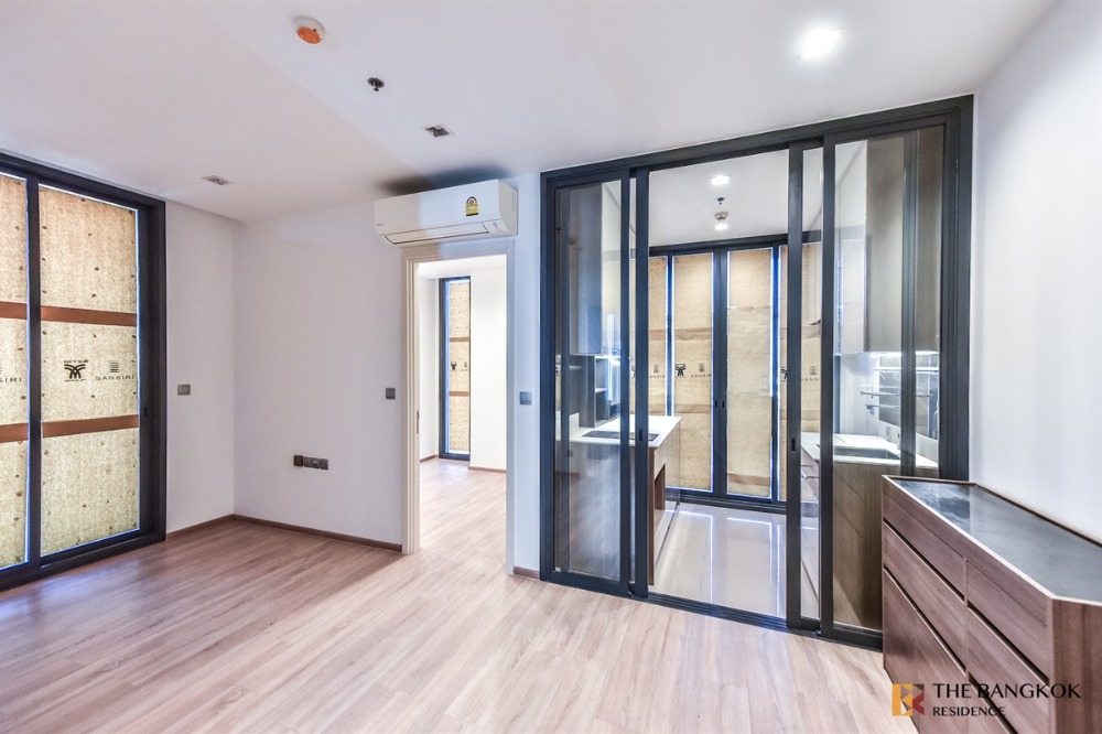 For SaleCondoSapankwai,Jatujak : Condo for sale urgently, very cheap, cheapest in the market, The Line Phahol Pradipat 2B1B 42.66 sqm. only 8.2 MB!!