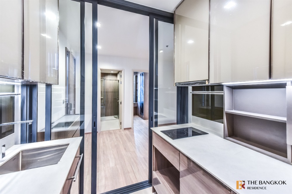 For SaleCondoSapankwai,Jatujak : Condo for sale urgently, very cheap, cheapest in the market, The Line Phahol Pradipat 2B1B 42.66 sqm. only 8.2 MB!!