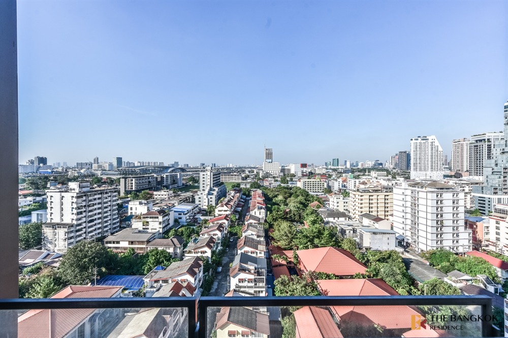 For SaleCondoSapankwai,Jatujak : Condo for sale urgently, very cheap, cheapest in the market, The Line Phahol Pradipat 2B1B 42.66 sqm. only 8.2 MB!!