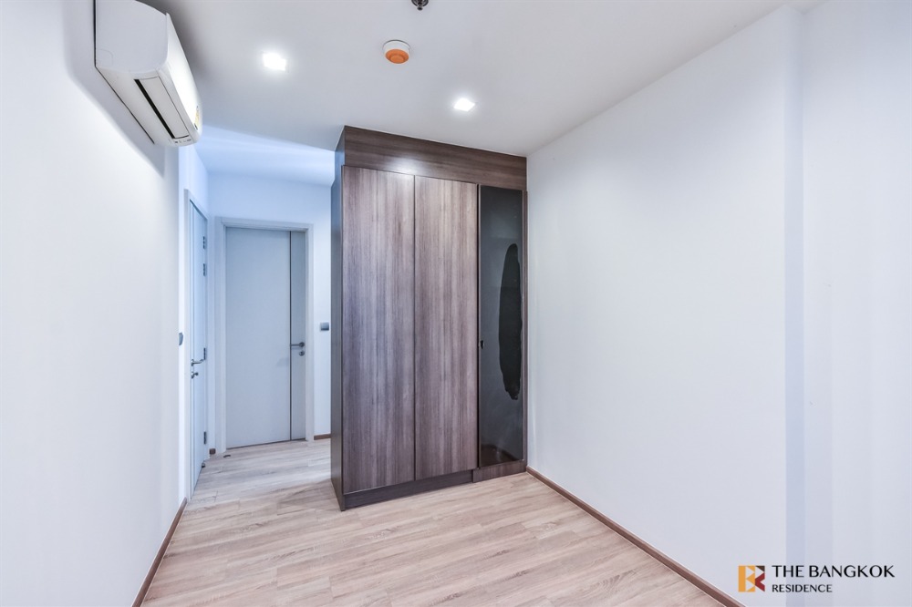 For SaleCondoSapankwai,Jatujak : Condo for sale urgently, very cheap, cheapest in the market, The Line Phahol Pradipat 2B1B 42.66 sqm. only 8.2 MB!!