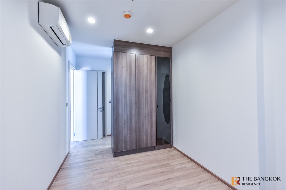 For SaleCondoSapankwai,Jatujak : Condo for sale urgently, very cheap, cheapest in the market, The Line Phahol Pradipat 2B1B 42.66 sqm. only 8.2 MB!!