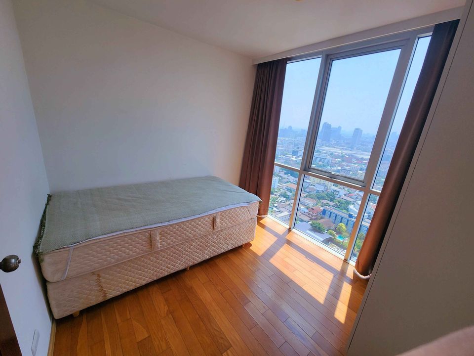 ขายคอนโดลาดพร้าว เซ็นทรัลลาดพร้าว : ห้องมุมสวยชั้นสูงเฟอร์ฯครบ⭐Abstracts Phahonyothin Park (แอ็บสแตร็กส์ พหลโยธิน พาร์ค)