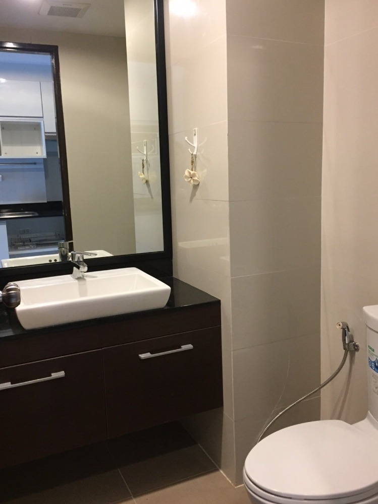 ขายคอนโดลาดพร้าว เซ็นทรัลลาดพร้าว : ทำเลดี ไม่มีตึกบังวิว เฟอร์นิเจอร์ครบ ราคาดีมาก⭐Abstracts Phahonyothin Park (แอ็บสแตร็กส์ พหลโยธิน พาร์ค)