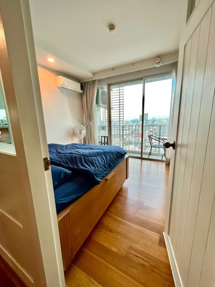 ขายคอนโดลาดพร้าว เซ็นทรัลลาดพร้าว : ตกแต่งสวย built-in ชั้นสูง วิวเมือง ราคาดีมาก ⭐ Abstracts Phahonyothin Park (แอ็บสแตร็กส์ พหลโยธิน พาร์ค)