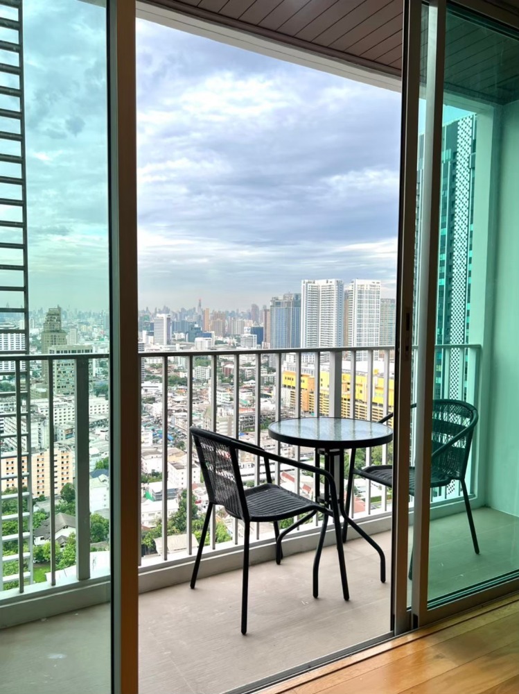 ขายคอนโดลาดพร้าว เซ็นทรัลลาดพร้าว : ตกแต่งสวย built-in ชั้นสูง วิวเมือง ราคาดีมาก ⭐ Abstracts Phahonyothin Park (แอ็บสแตร็กส์ พหลโยธิน พาร์ค)