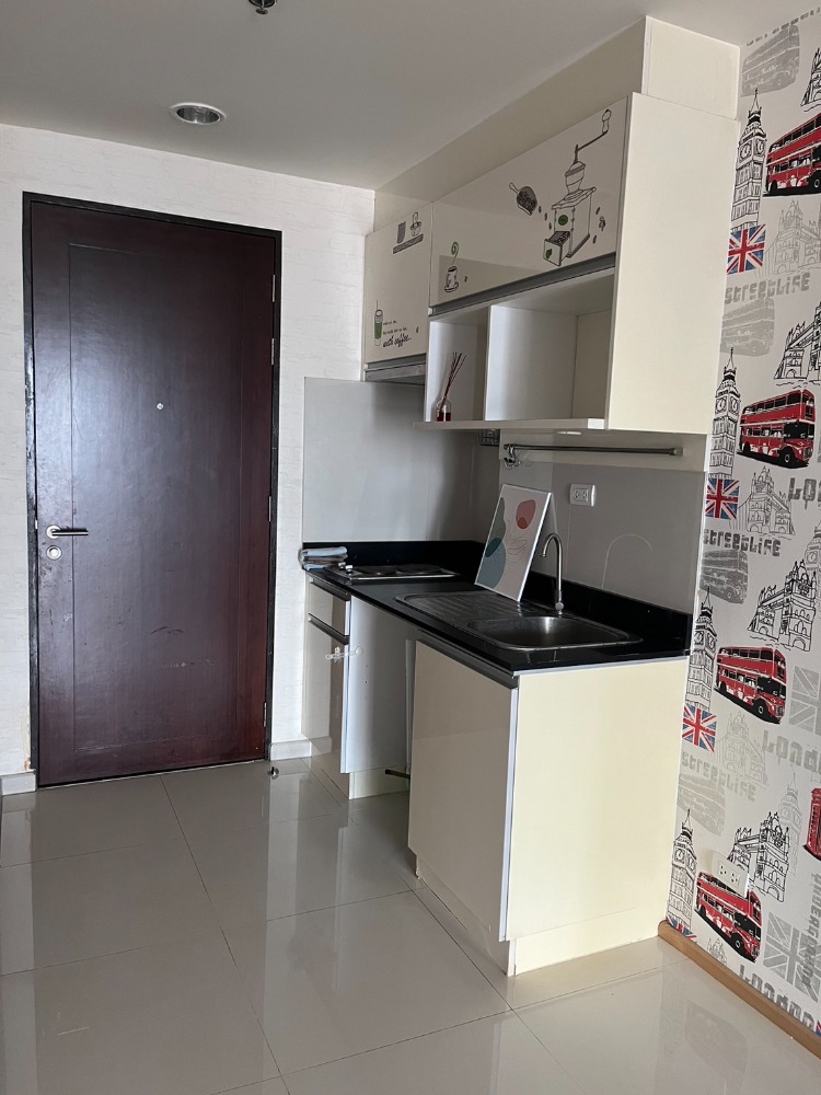 ขายคอนโดลาดพร้าว เซ็นทรัลลาดพร้าว : ทำเลดี ราคาดีมาก ⭐ Abstracts Phahonyothin Park (แอ็บสแตร็กส์ พหลโยธิน พาร์ค)