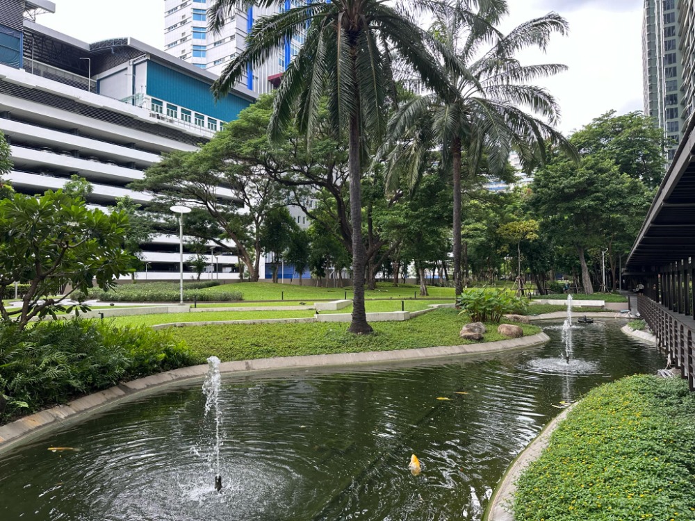 ขายคอนโดลาดพร้าว เซ็นทรัลลาดพร้าว : วิวดี ไม่มีตึกบังวิว ราคาดีมาก ⭐ Abstracts Phahonyothin Park (แอ็บสแตร็กส์ พหลโยธิน พาร์ค)