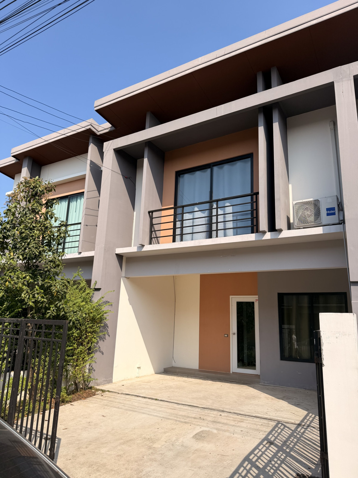 For SaleTownhomeNonthaburi, Bang Yai, Bangbuathong : Townhouse/Townhome , The Gallery & Nature Trend Rattanathibet-Ratchapruek , MRT-Bang Phu , Bang Len , Bang Yai , Nonthaburi , CX-142548