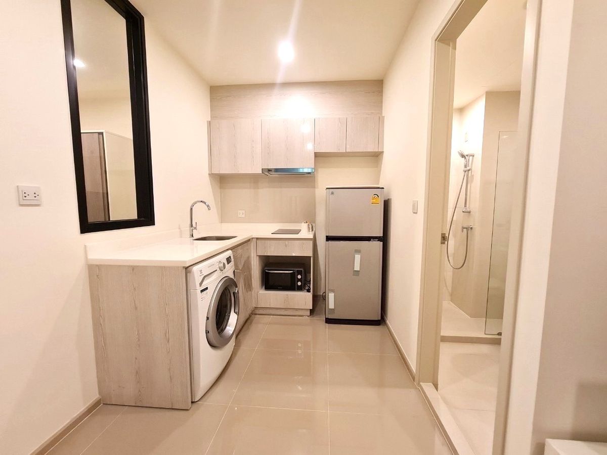 ให้เช่าคอนโดพระราม 9 เพชรบุรีตัดใหม่ RCA : LIFE ASOKE ✨ | ฺ35 ตร.ม. ห้องวิวโล่ง 📞 Line:@pukkhome (with @ )