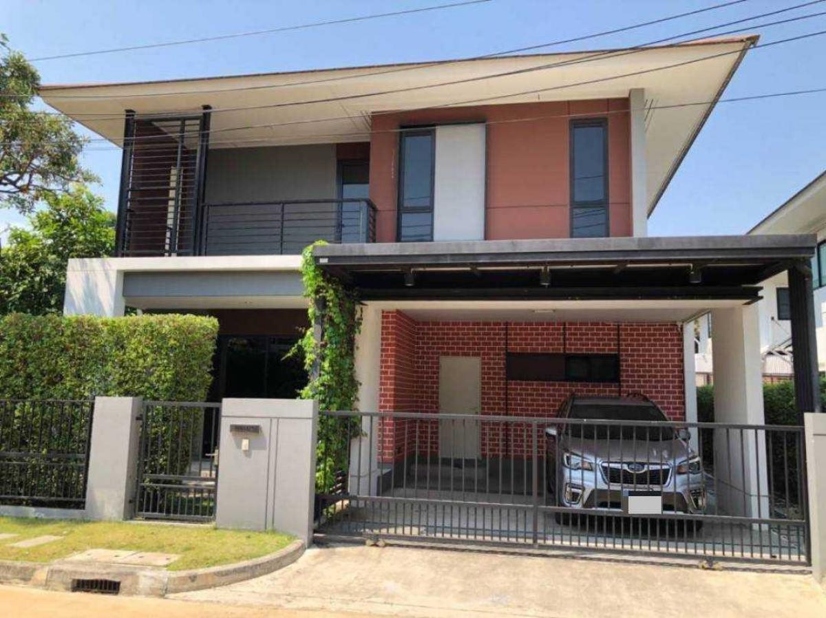 For RentHousePinklao, Charansanitwong : Single house for rent, Setthasiri Village, Charan-Pinklao, 4 bedrooms, 3 bathrooms, corner house, fully furnished, ready to move in, near Siriraj Hospital