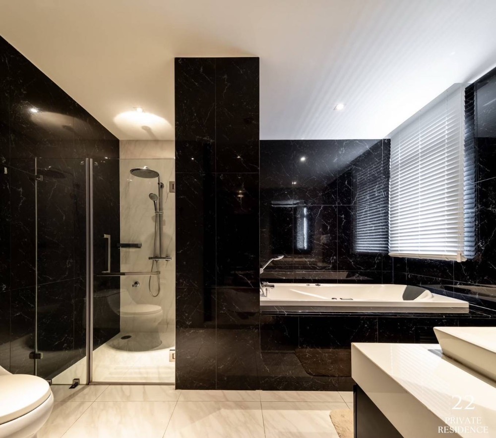 ขายบ้านรามคำแหง หัวหมาก : 🏠 บ้านเดี่ยว พูลวิลล่า กรุงเทพกรีฑา 12 ห้องนอน 6 ชั้น พร้อมเข้าอยู่