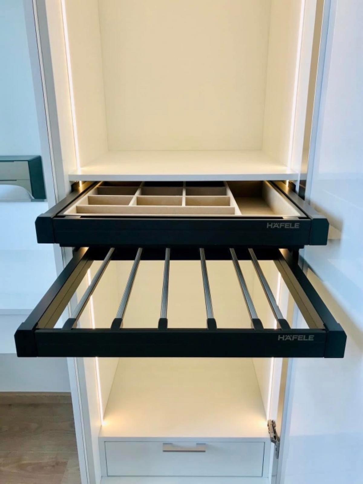 ขายคอนโดสุขุมวิท อโศก ทองหล่อ : ขาย Noble recole Sukhumvit 19 ขนาด 68.17 Sq.m  2 bed 2 bath เพียง 16.9 MB ติดต่อ 086-795-9997 (จิมมี่)