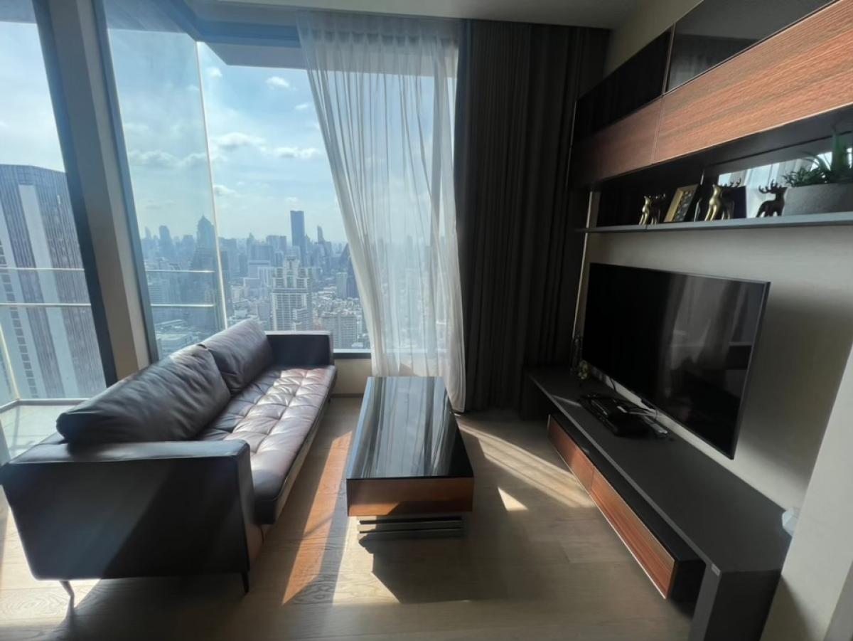 ให้เช่าคอนโดสุขุมวิท อโศก ทองหล่อ : For Rent: The Esse Asoke 2B2B High floor45++ Facing West Good view 70K Call:0635925888