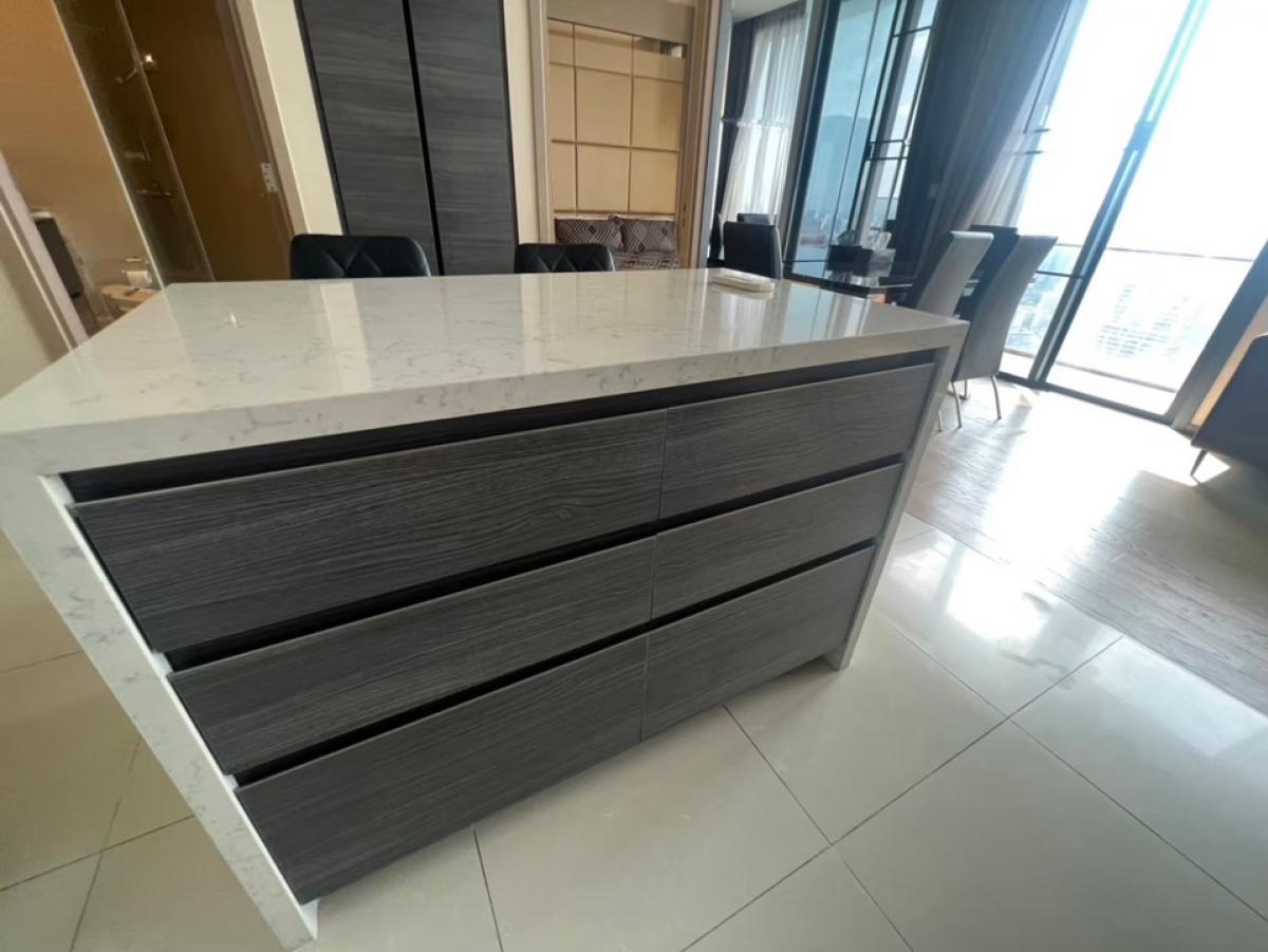 For RentCondoSukhumvit, Asoke, Thonglor : For Rent: The Esse Asoke 2B2B High floor45++ Facing West Good view 70K Call:0635925888