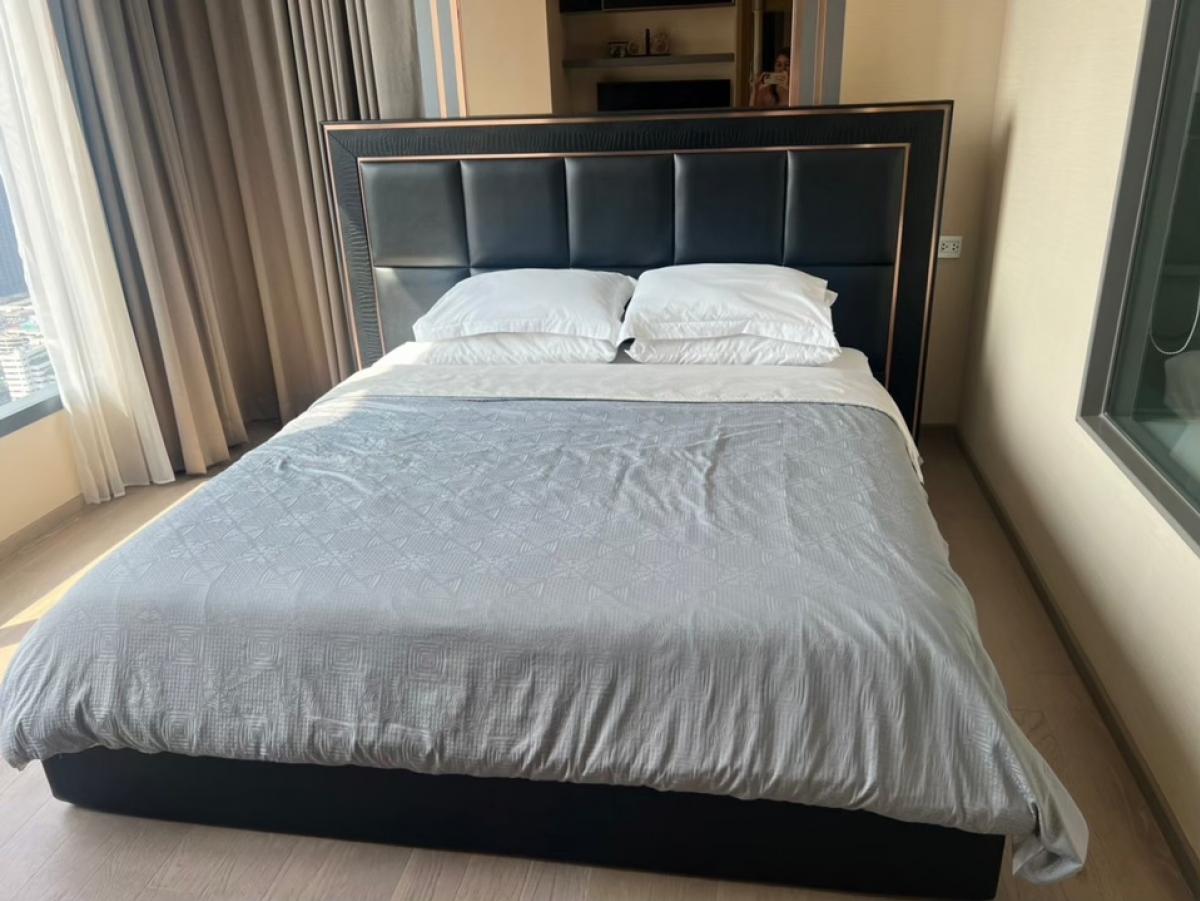 For RentCondoSukhumvit, Asoke, Thonglor : For Rent: The Esse Asoke 2B2B High floor45++ Facing West Good view 70K Call:0635925888