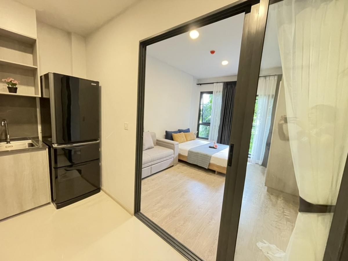 For RentCondoRama9, Petchburi, RCA : Hurry up..This room is now available for rent. Condo The Tree Phatthanakan Ekamai 1 bedroom 26.95 sq m. Balcony next to the garden, good wind, giving a sense of privacy.