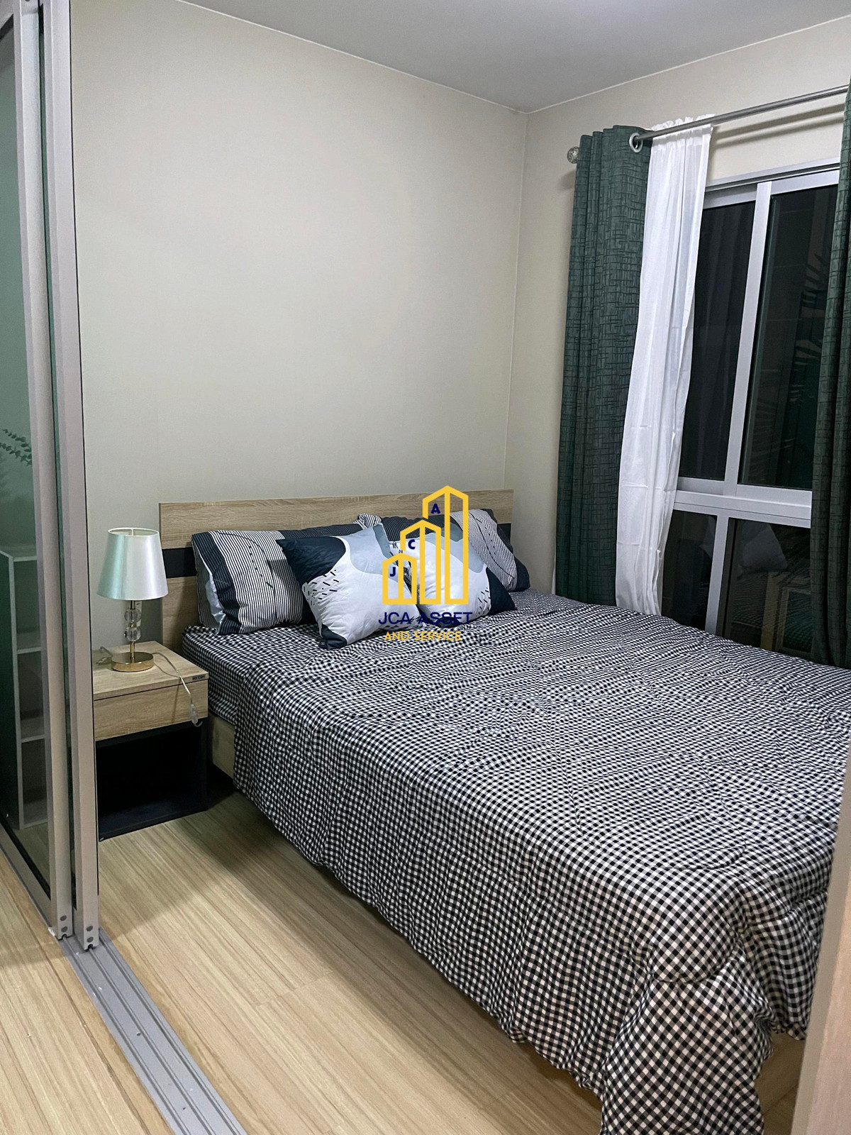 ขายคอนโดแจ้งวัฒนะ เมืองทอง : ขายคอนโดพลัม คอนโดแจ้งวัฒนะ เฟส 2    ราคาขาย 1,500,000.00  บาท  (ขายพร้อมผู้เช่าสัญญาเช่า นาน 4 ปี ราคาเช่า 6,800 บาท)