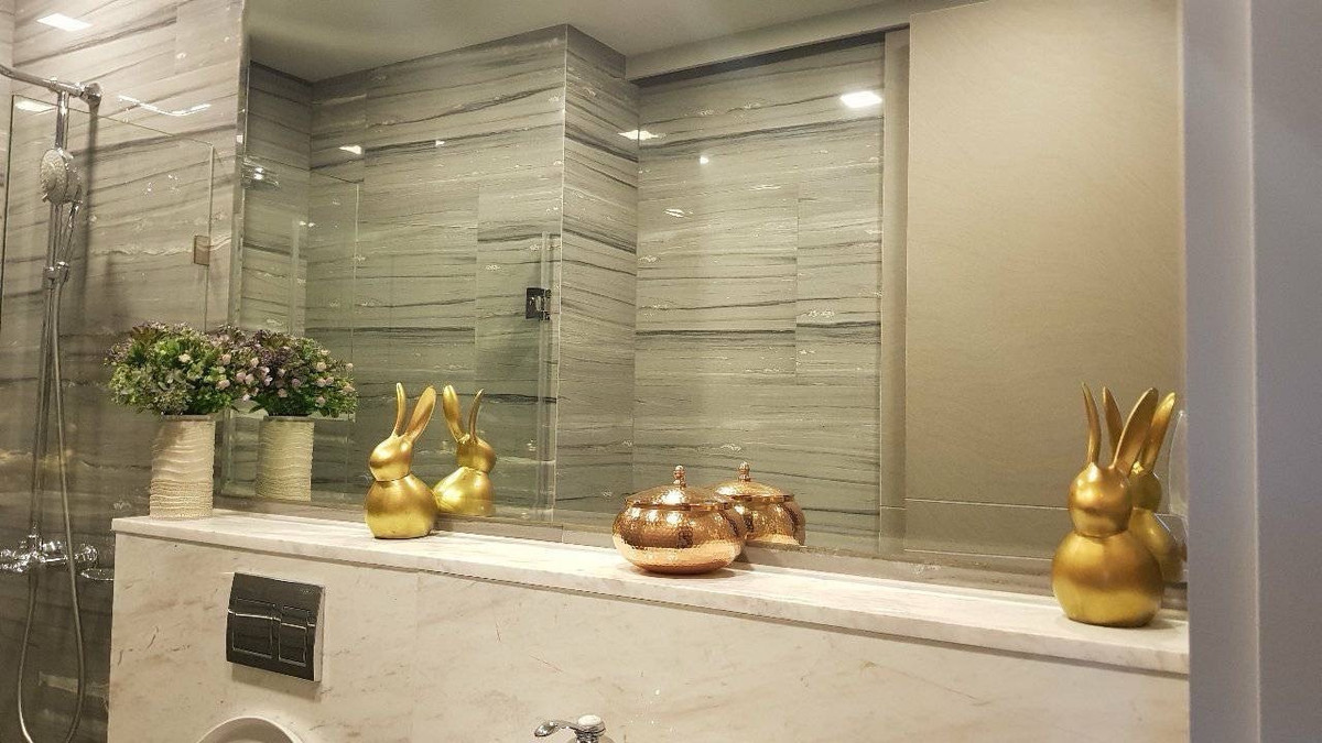 ให้เช่าคอนโดสุขุมวิท อโศก ทองหล่อ : 2 Bedroom (74 sqm) in Phrom Phong, Pet friendly condo (Big Dog is okay) contact: 082-4499822