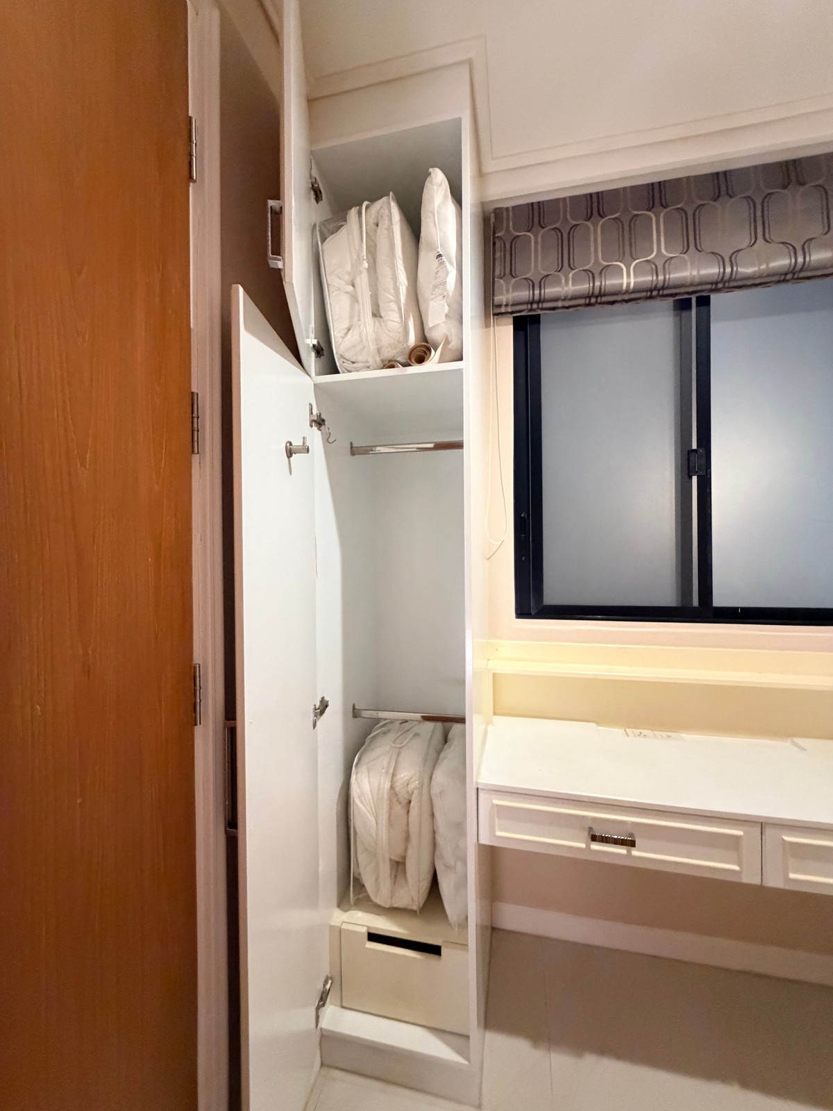 For RentCondoRatchadapisek, Huaikwang, Suttisan : 💥 For rent, cheapest price, Amanta Ratchada Condo, swimming pool view 🍃✨