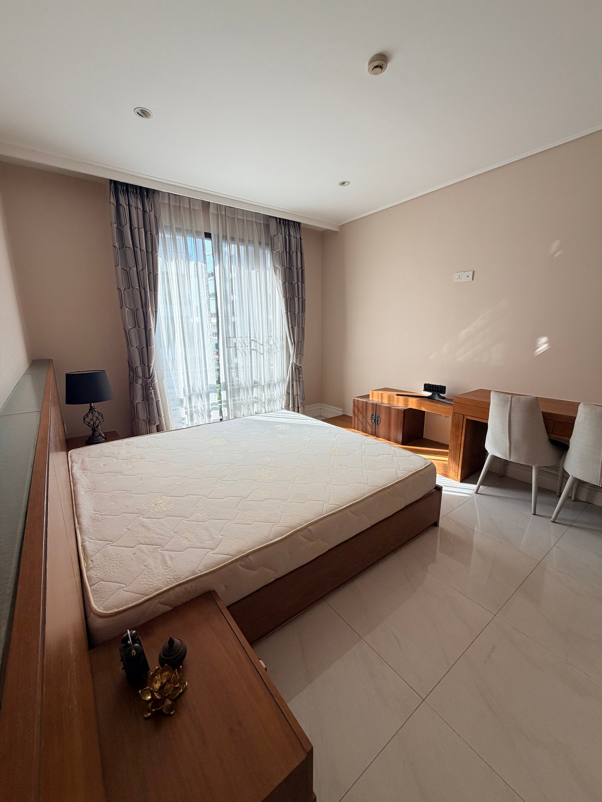 For RentCondoRatchadapisek, Huaikwang, Suttisan : 💥 For rent, cheapest price, Amanta Ratchada Condo, swimming pool view 🍃✨