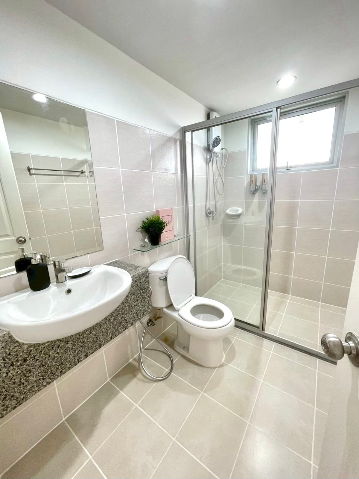 For SaleCondoKasetsart, Ratchayothin : Newly renovated, beautiful room, exactly as shown in the picture⭐Supalai Park Kaset (Supalai Park Kaset)