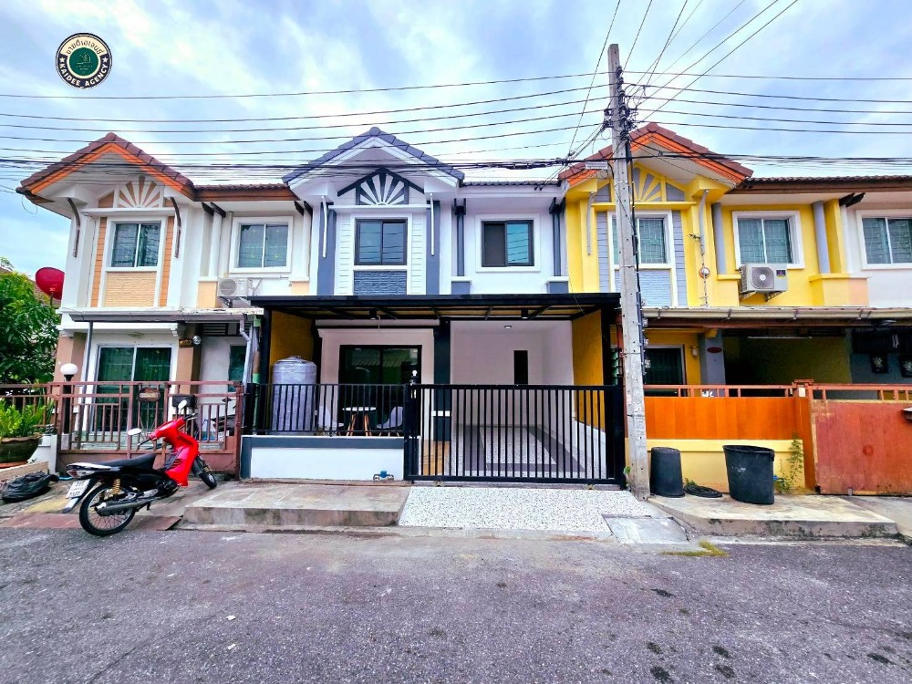 For SaleTownhomeNawamin, Ramindra : House for sale, ready to move in, cheap price, Pruksa Ville Village, Ramintra-Prayasuren, Pruksa Ville Raminra-Prayasuren, along Khlong Song, Safari World, Hathai Rat, Nimit Mai, Khu Bon, Fashion Island, Suwinthawong, At Narong Expressway, Pink Line BTS, 