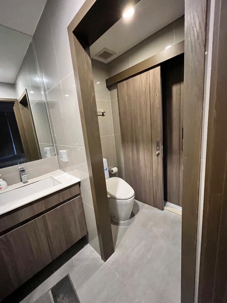 ขายคอนโดพระราม 9 เพชรบุรีตัดใหม่ RCA : ห้องใหม่ ราคาดีที่สุด!! 2นอน1น้ำ 55.5 ตร.ม ชั้นสูง วิวสวยมาก พร้อมขาย