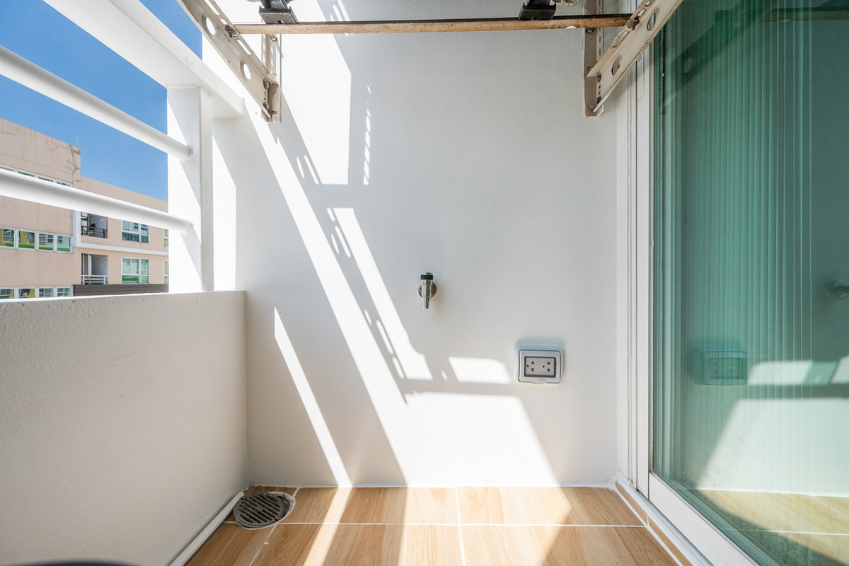 For SaleCondoKaset Nawamin,Ladplakao : Corner room, complete with furniture and appliances⭐Premsiri Boutique Park (Premsiri Boutique Park)