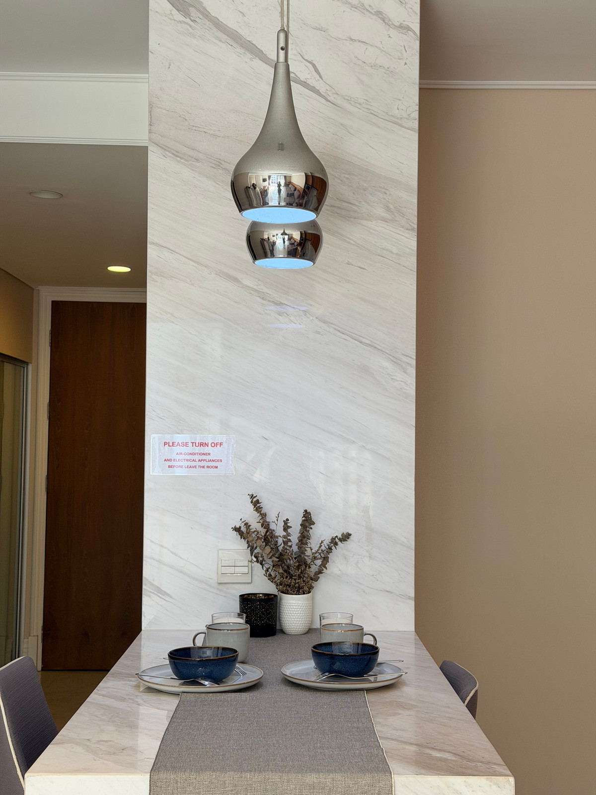 For RentCondoRatchadapisek, Huaikwang, Suttisan : 💥 For rent, cheapest price, Amanta Ratchada Condo, swimming pool view 🍃✨