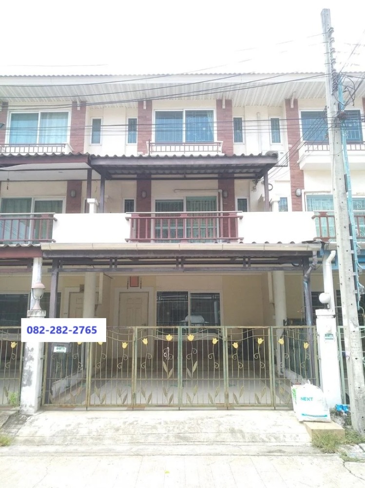 For SaleTownhomeSamut Prakan,Samrong : 21.9 sq m, 3 bedrooms, 3 bathrooms, 3-storey townhouse, Supalai Ville Srinakarin-King Kaew