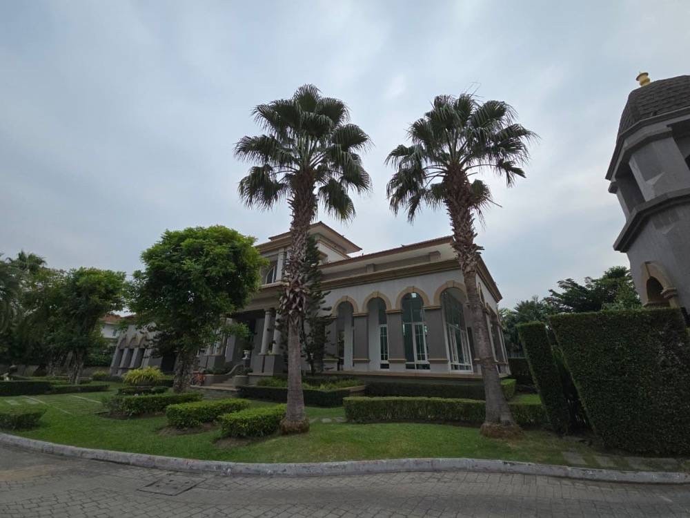 ขายบ้านลาดกระบัง สุวรรณภูมิ : S-HCCG101 ขาย บ้านเดี่ยว ดาซ่า แกรนด์ อ่อนนุช-วงแหวน ขนาด 62.90ตรว. 2ชั้น พื้นที่ใช้สอย 223ตรม. 4นอน 5น้ำ 13.5ล้าน 064-959-8900