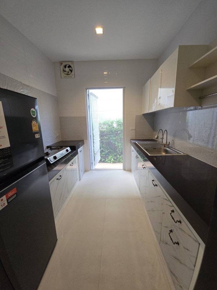 ขายบ้านลาดกระบัง สุวรรณภูมิ : S-HCCG101 ขาย บ้านเดี่ยว ดาซ่า แกรนด์ อ่อนนุช-วงแหวน ขนาด 62.90ตรว. 2ชั้น พื้นที่ใช้สอย 223ตรม. 4นอน 5น้ำ 13.5ล้าน 064-959-8900