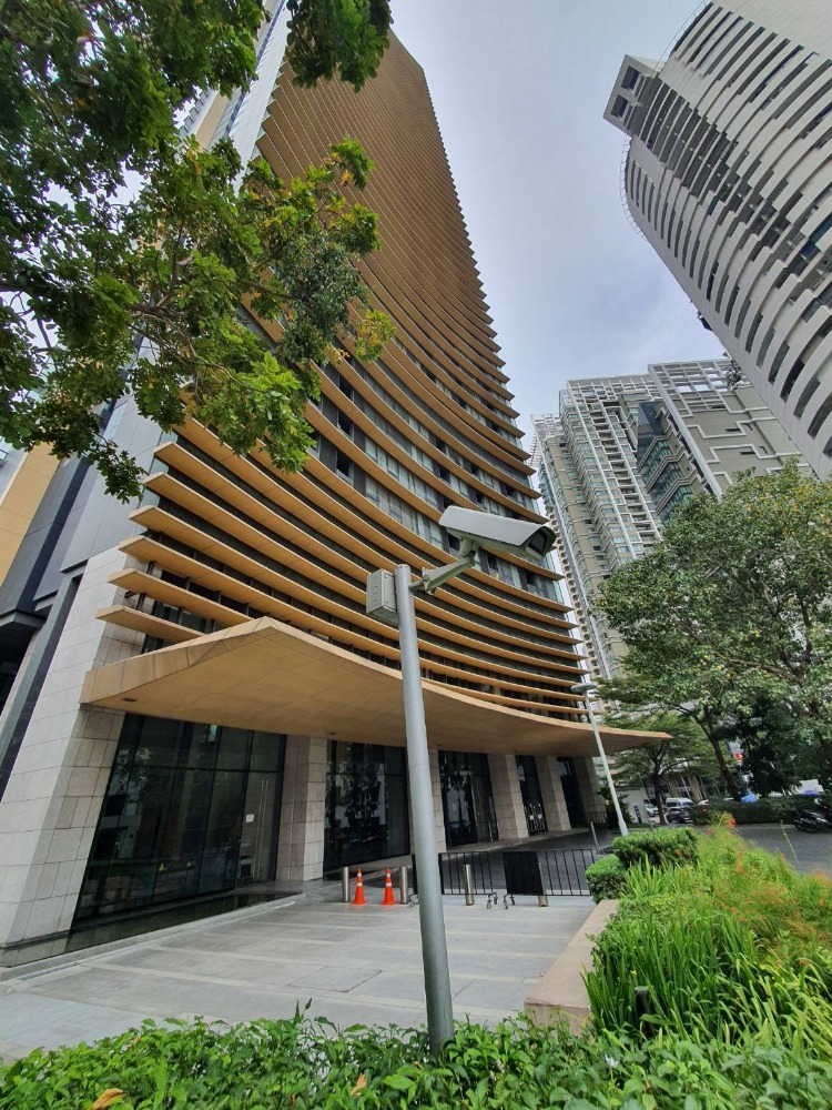 ให้เช่าคอนโดสุขุมวิท อโศก ทองหล่อ : For rent The Lumpini 24 (The Lumpini 24) Ready to move in (S15-32398)
