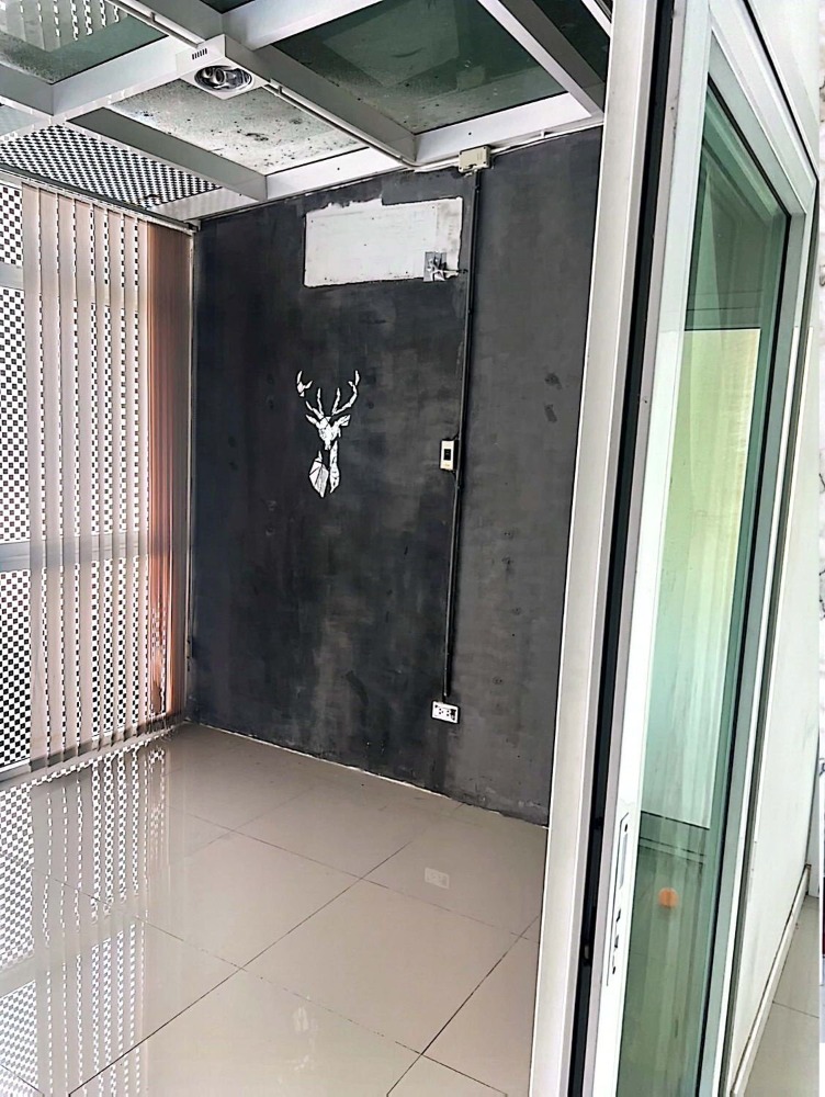 ขายบ้านบางแค เพชรเกษม : ขายบ้านเดี่ยว เดอะ รอยัล กรีนพาร์ค กาญจนาภิเษก 5นอน 6น้ำ 156.00 ตร.ว.  ภาษีเจริญ กรุงเทพมหานคร