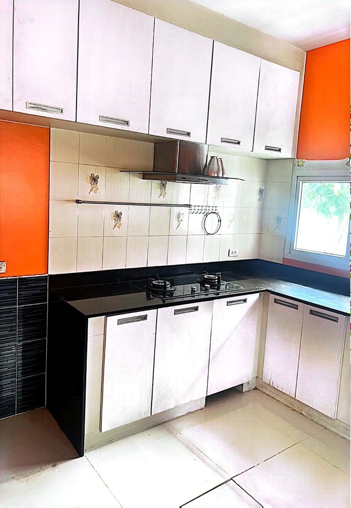 ขายบ้านบางแค เพชรเกษม : ขายบ้านเดี่ยว เดอะ รอยัล กรีนพาร์ค กาญจนาภิเษก 5นอน 6น้ำ 156.00 ตร.ว.  ภาษีเจริญ กรุงเทพมหานคร