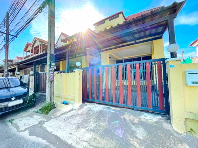 For RentTownhomeOnnut, Udomsuk : Cheapest 2-storey townhouse Chaloem Phrakiat Rama9 S.46-50 Kanchanaphisek44-48 newly renovated beau