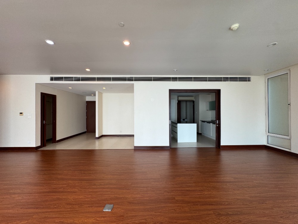 ขายคอนโดวิทยุ ชิดลม หลังสวน : ✨ขายคอนโดใจกลางเมืองทำเลดีที่ The Park Chidlom, 3ห้องนอน ,ห้องขนาดใหญ่ ใกล้ BTS ชิดลม พร้อมเข้าอยู่