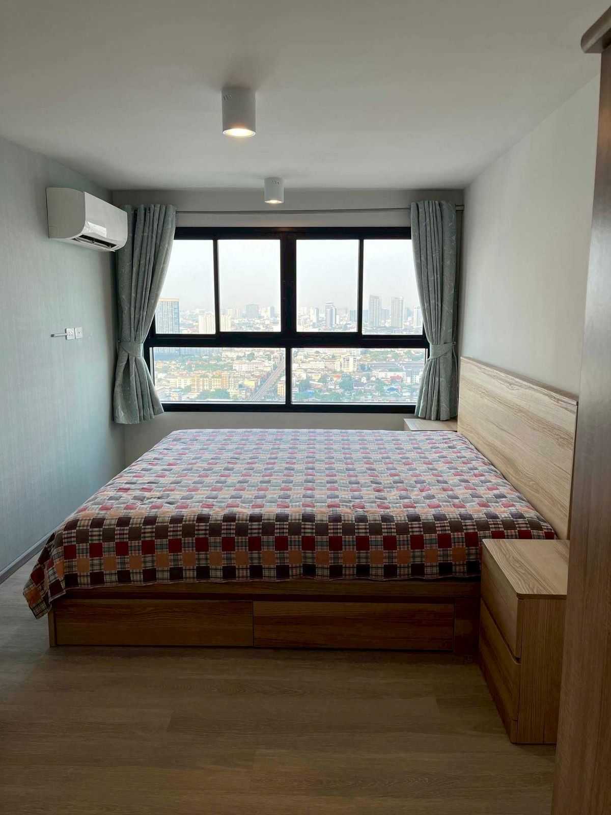 For RentCondoPinklao, Charansanitwong : 🏞️ 2 -story Hybrid River Condo 🏞️ Rent IDO Charan 70 River View ✨