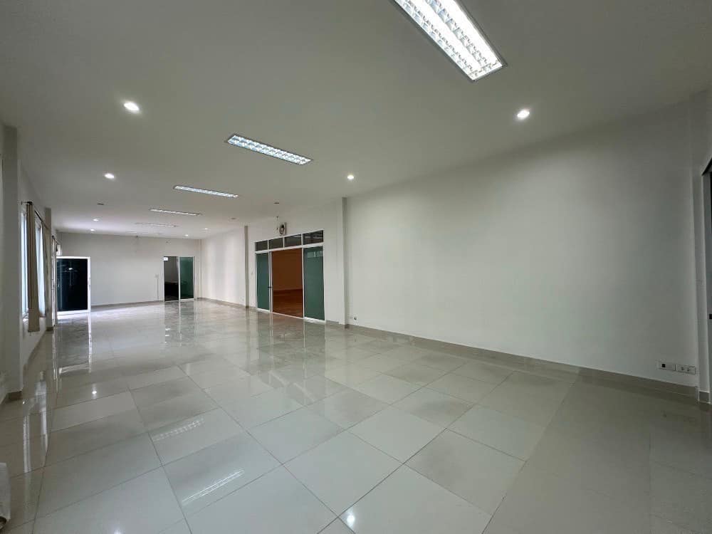 For RentWarehouseOnnut, Udomsuk : Warehouse with office for rent Soi On Nut 74 (SPSEVE677)