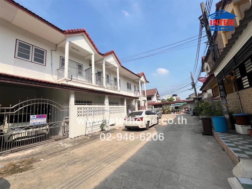 ขายทาวน์โฮมปิ่นเกล้า จรัญสนิทวงศ์ : ทาวน์เฮ้าส์ 2 ชั้น 19.7 ตร.ว. หมู่บ้านแก้ววิลล่า จรัญ35 ซอยจรัญสนิทวงศ์35 แยก16 ถนนพรานนกตัดใหม่ เขตบางกอกน้อย กรุงเทพมหานคร